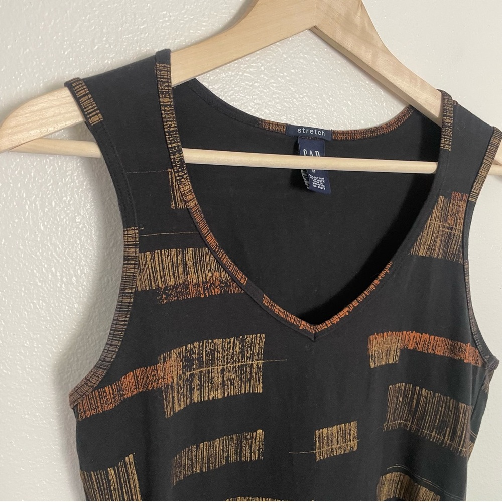 Gap Stretch V-Neck Tank Top Black & Orange Abstract Print Size Medium - Picture 2 of 5